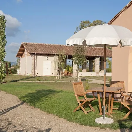 Alojamento de Acomodação e Pequeno-almoço Borgo Di Pratavecchie