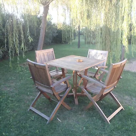 לינה וארוחת בוקר Borgo Di Pratavecchie