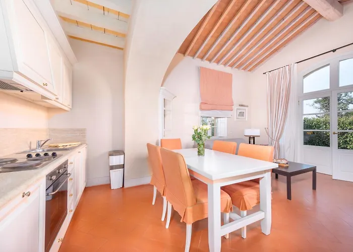 Borgo Di Pratavecchie B&B 미글리아리노