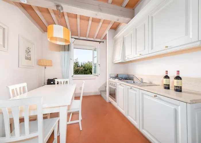 Borgo Di Pratavecchie 4*