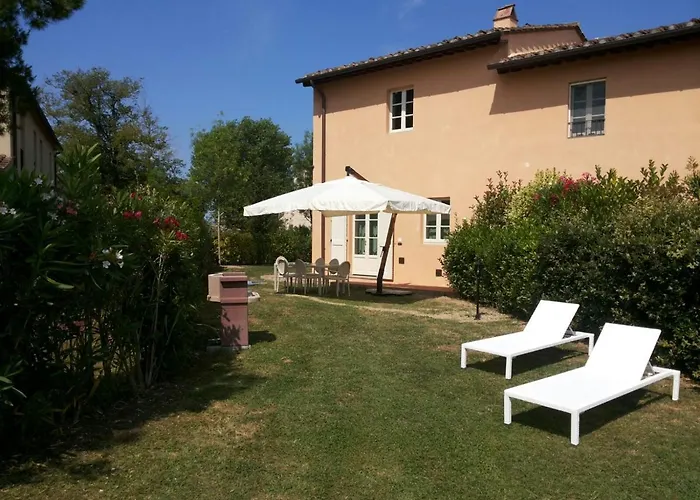 Borgo Di Pratavecchie B&B 4*