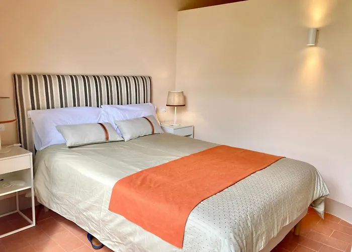 Borgo Di Pratavecchie B&B