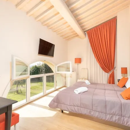 Borgo Di Pratavecchie Alojamento de Acomodação e Pequeno-almoço *